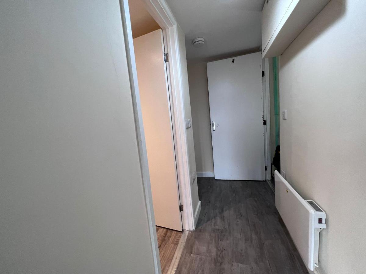 Taunton Inn Kültér fotó